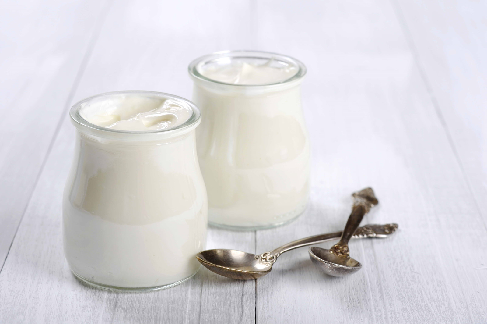 Sữa bột và sữa chua giúp mẹ bầu có làn da sáng