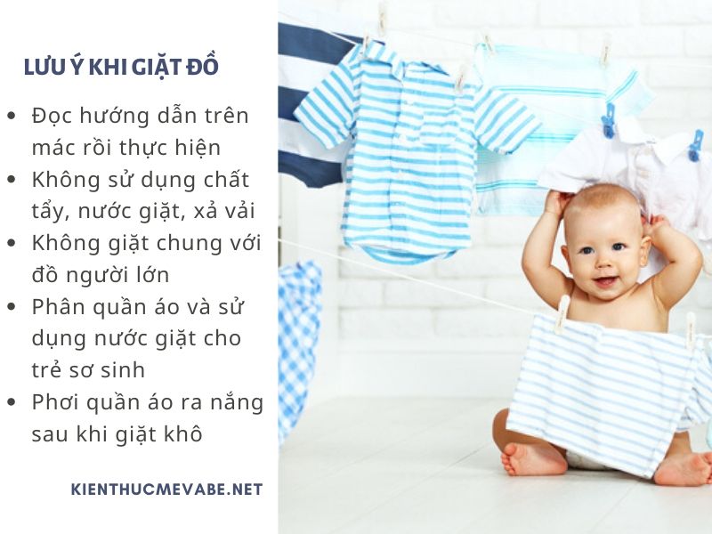 Quần áo cho bé gái 3 tháng tuổi