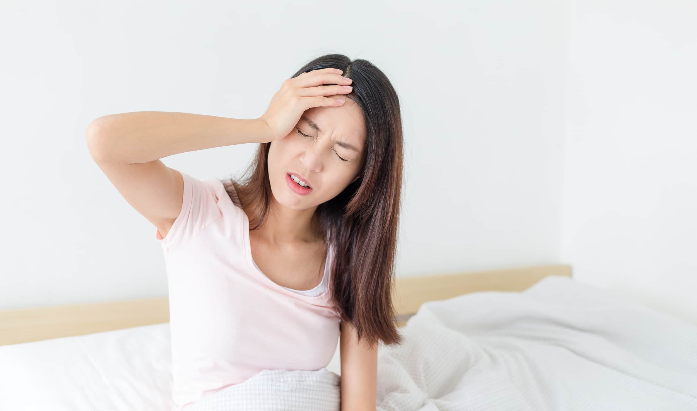 Bà bầu bị đau đầu có nguy hiểm hay không - Nguyên nhân là gì?