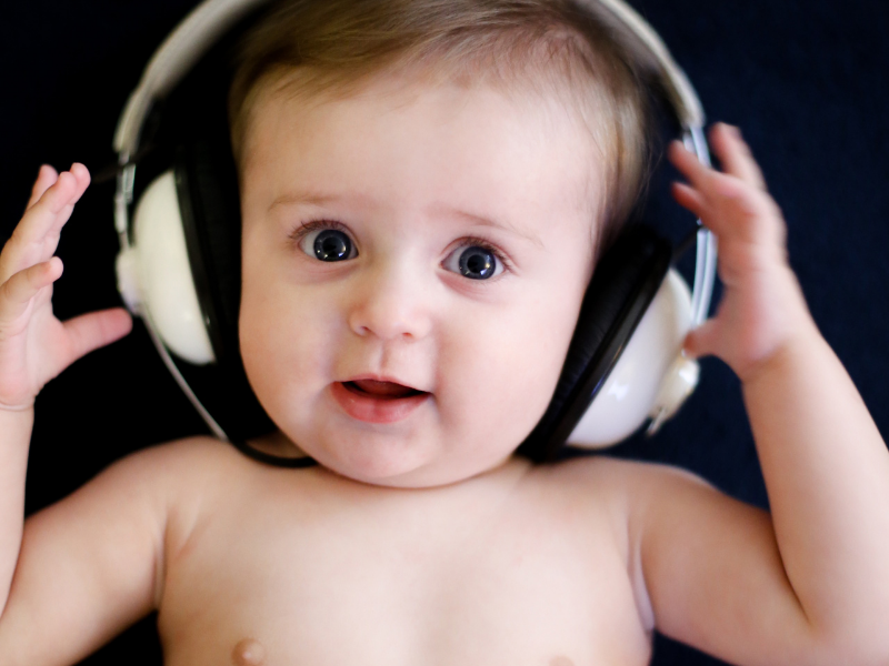 chọn nhạc cho trẻ sơ sinh thông minh